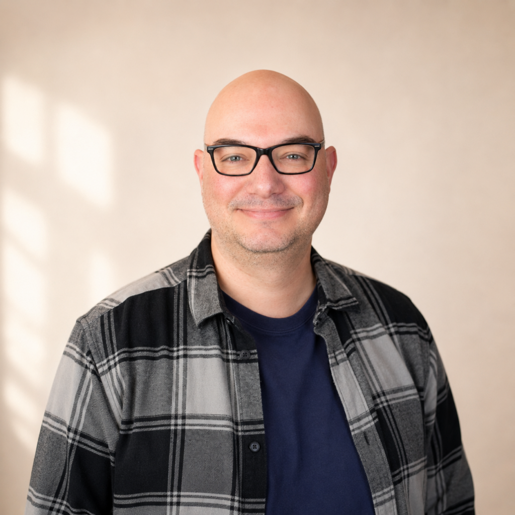 Porträtfoto von Tobias Schauenburg